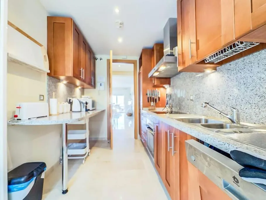 111-Penthouse Apartment, Views, Pool, La Cala Golf マラガ アパート