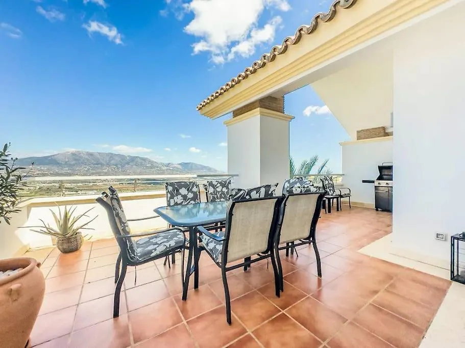 111-Penthouse Apartment, Views, Pool, La Cala Golf Málaga Appartamento