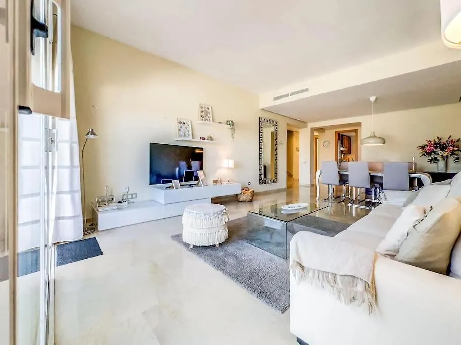 111-Penthouse Apartment, Views, Pool, La Cala Golf Málaga 0*,  Spagna
